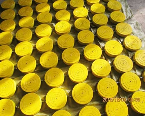 200噸（dūn）液壓千斤頂廠家供應